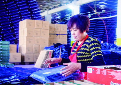 春意漸濃戶外用品銷售迎來旺季